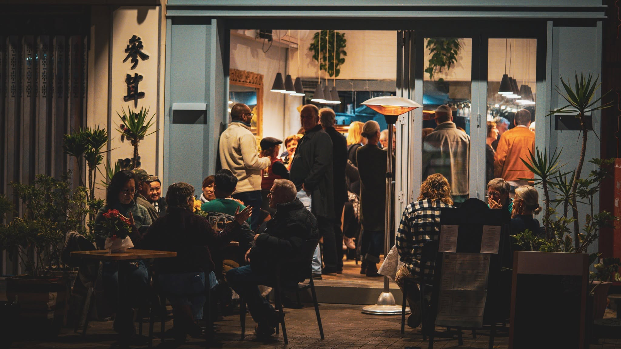 Evening outside Casa Tapas Bar on Sha Tsui Path